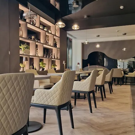 Galaxy Timisoara, A Member Of Radisson Individuals Otel *